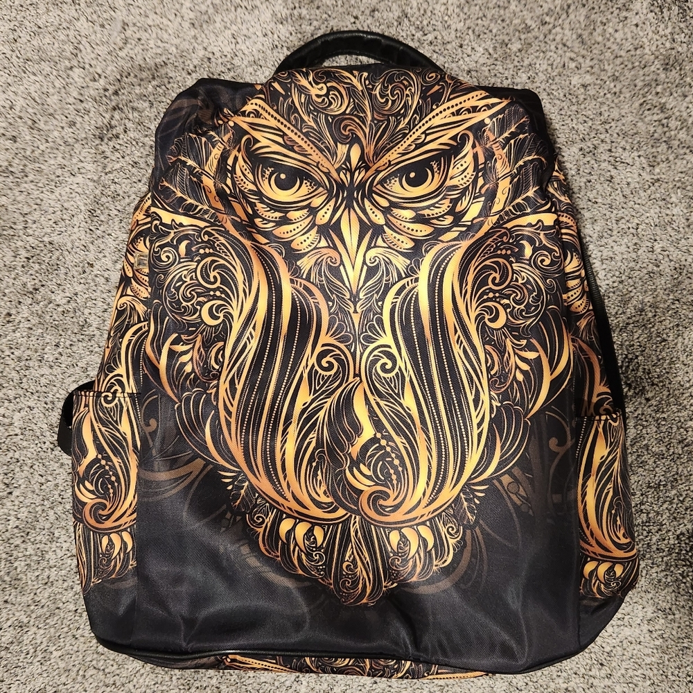 Backpack owl black and gold